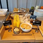Granavolden & Gjaestgiveri 4*