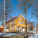 Granavolden & Gjaestgiveri 4*