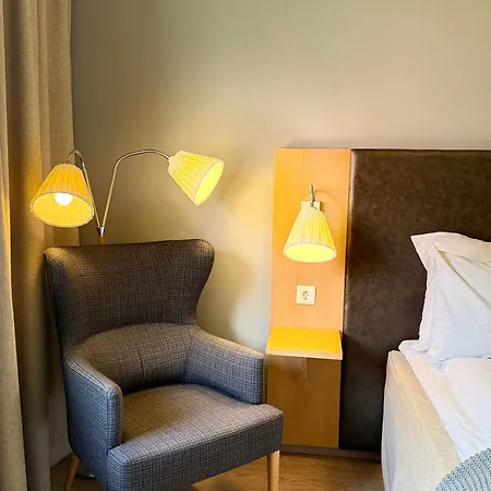 Granavolden & Gjaestgiveri Gran