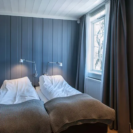 Granavolden & Gjaestgiveri 4*