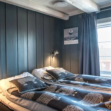 Granavolden & Gjaestgiveri 4*