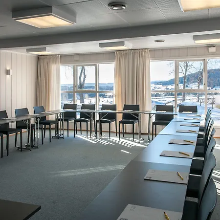 Granavolden & Gjaestgiveri 4*