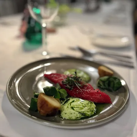 Granavolden & Gjaestgiveri 4* Gran